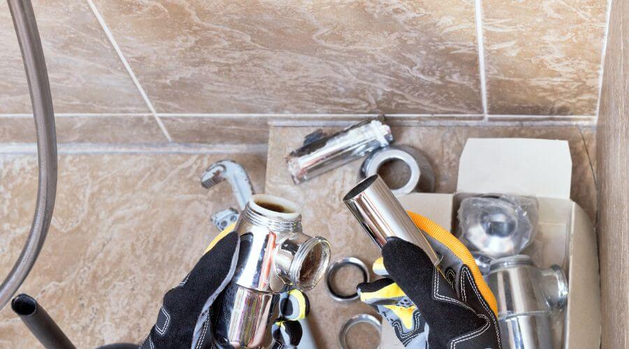 Professional gutter cleaning in Kewanna, IN